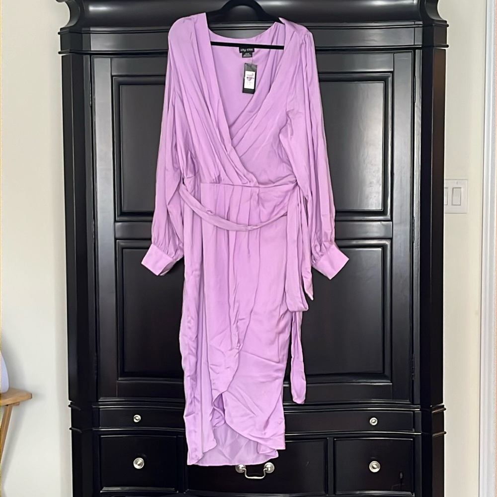 🆕 City Chic Opulent Dress faux wrap lilac dress